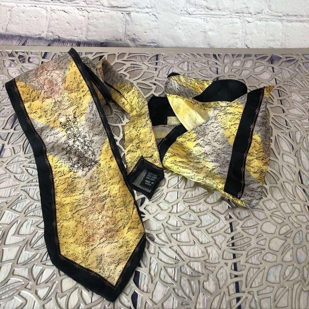 #99 Silk Yellow Black White Tie and Pocket Square Set
